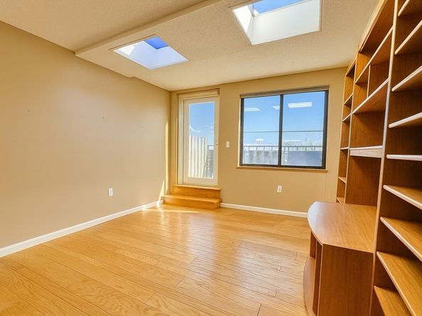 200 Ledgewood 601, Stoneham MA 02180