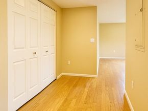 200 Ledgewood 601, Stoneham MA 02180