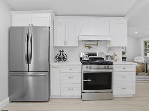 30 Atlantic St, Gloucester MA 01930