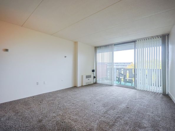 200 Swanton St 636, Winchester MA 01890