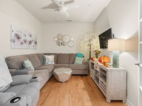 4 Francis Dr 105, Andover MA 01810