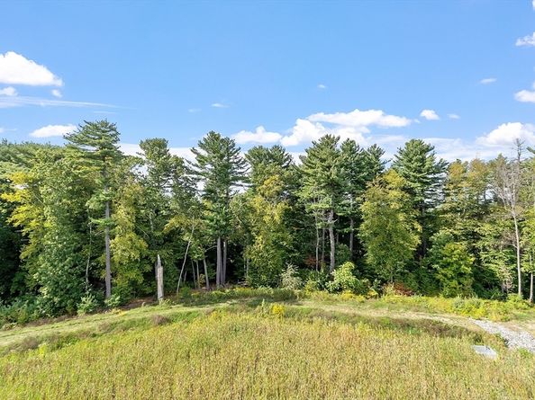 4 Francis Dr 105, Andover MA 01810