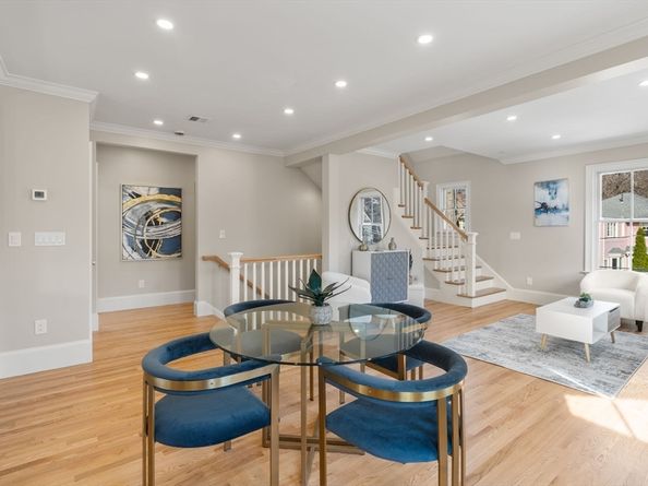 21 Francis St. 21, Newton MA 02459