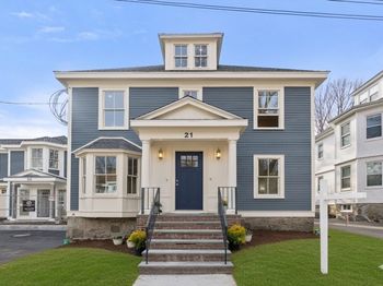 21 Francis St.