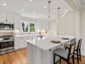 21 Francis St. 21, Newton MA 02459