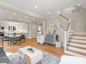 21 Francis St. 21, Newton MA 02459