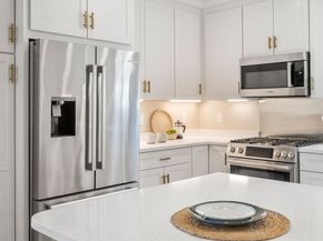 21 Francis St. 21, Newton MA 02459