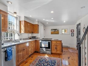90 Middle St L, Gloucester MA 01930