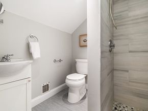 385 Meridian St 3, Boston MA 02128
