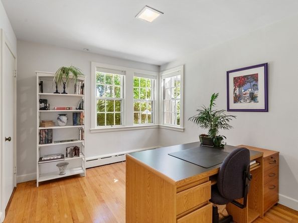 4 Stony Brook Rd, Arlington MA 02476