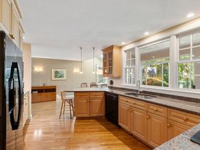 4 Stony Brook Rd, Arlington MA 02476