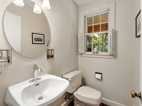 4 Stony Brook Rd, Arlington MA 02476