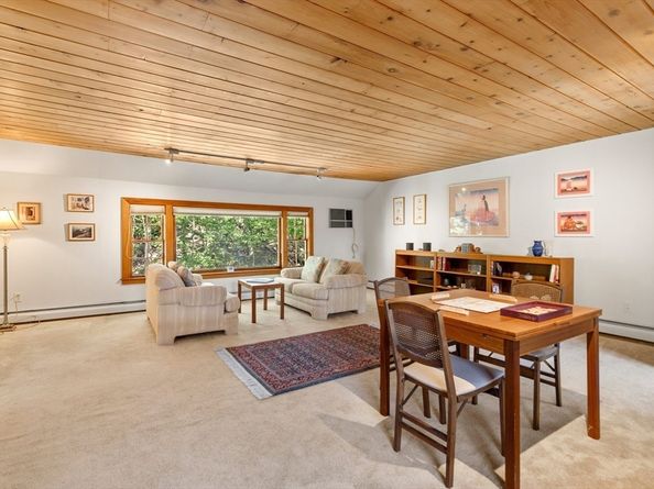 4 Stony Brook Rd, Arlington MA 02476