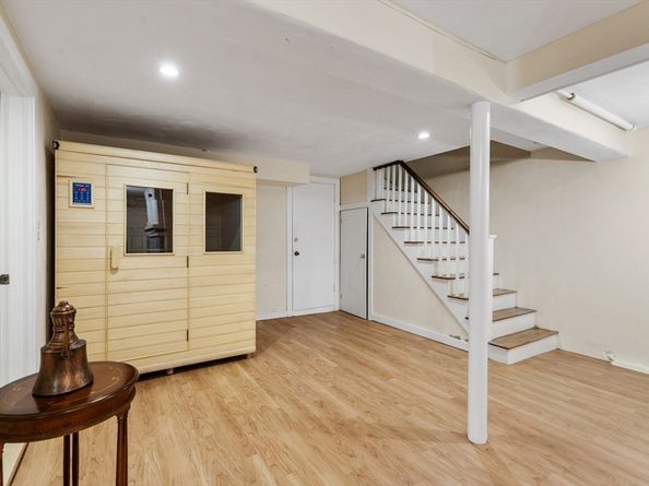 4 Stony Brook Rd, Arlington MA 02476