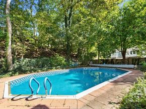 4 Stony Brook Rd, Arlington MA 02476