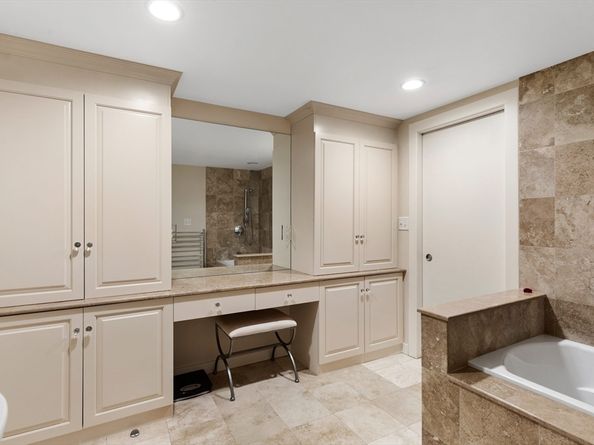 4 Stony Brook Rd, Arlington MA 02476