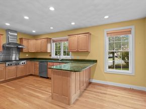 5 Bateman Ct 5, Wakefield MA 01880