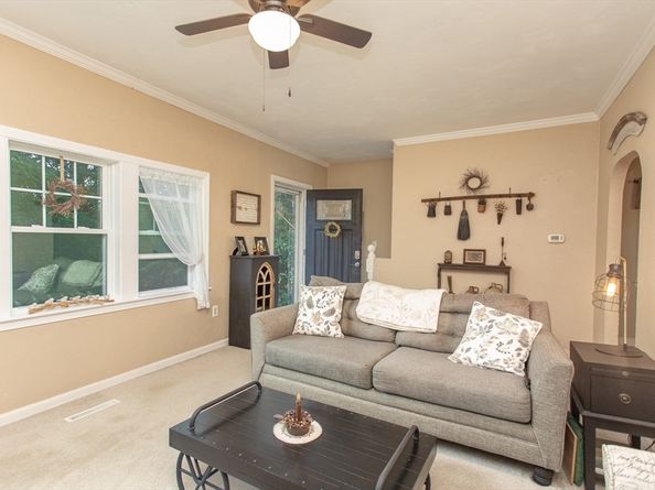 245-R Laurel St, East Bridgewater MA 02333