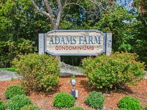 33 Kennedy Dr 33, Chelmsford MA 01863