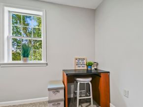 33 Kennedy Dr 33, Chelmsford MA 01863