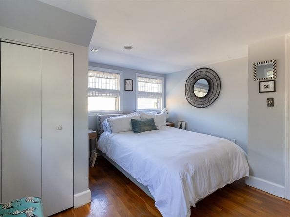 21-23 Elm Ct, Cohasset MA 02025