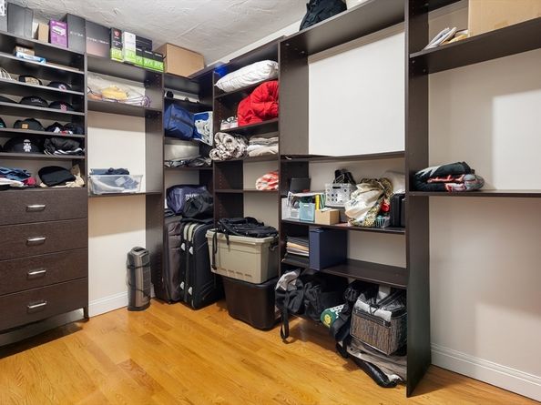 211 West St. 12B, Quincy MA 02169