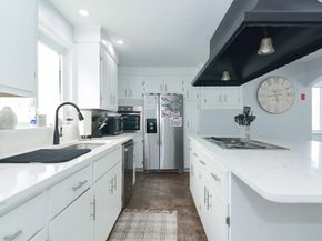 70 Tainter St 1, Medford MA 02155