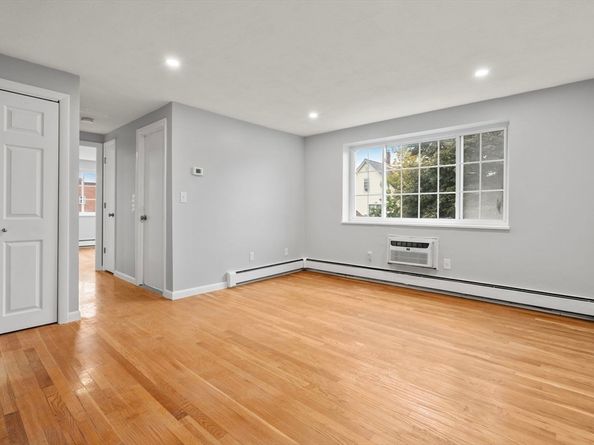 15 Staples Avenue 31, Everett MA 02149
