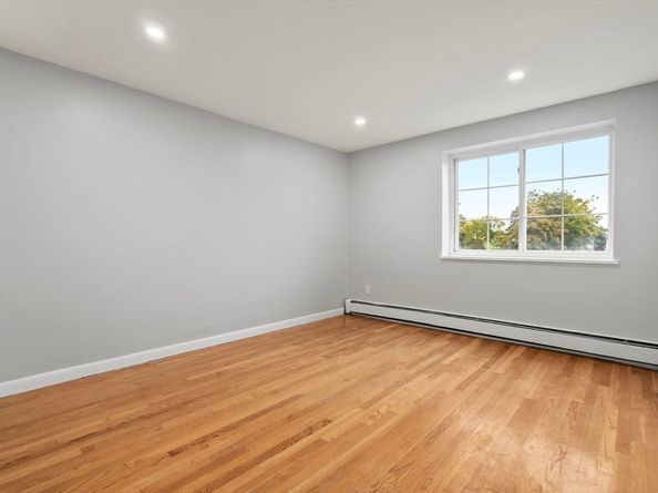 15 Staples Avenue 31, Everett MA 02149