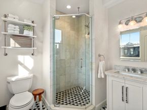788 E 4th St 3, Boston MA 02127