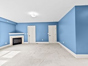 38 Russell St 4, Plymouth MA 02360