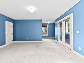 38 Russell St 4, Plymouth MA 02360