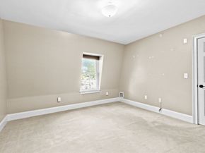 38 Russell St 4, Plymouth MA 02360