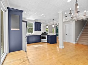 38 Russell St 4, Plymouth MA 02360
