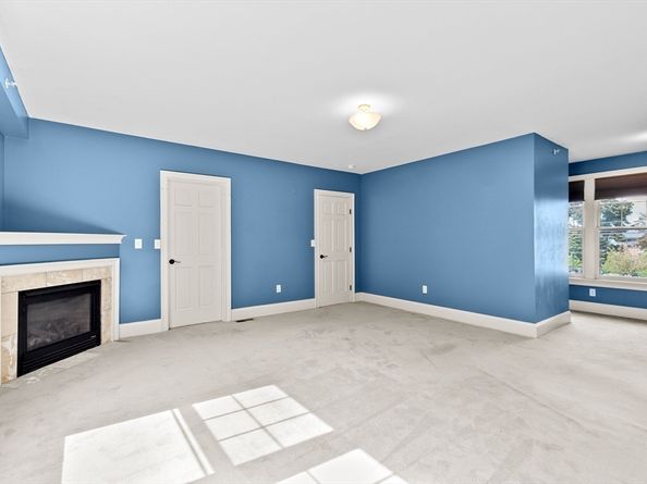 38 Russell St 4, Plymouth MA 02360