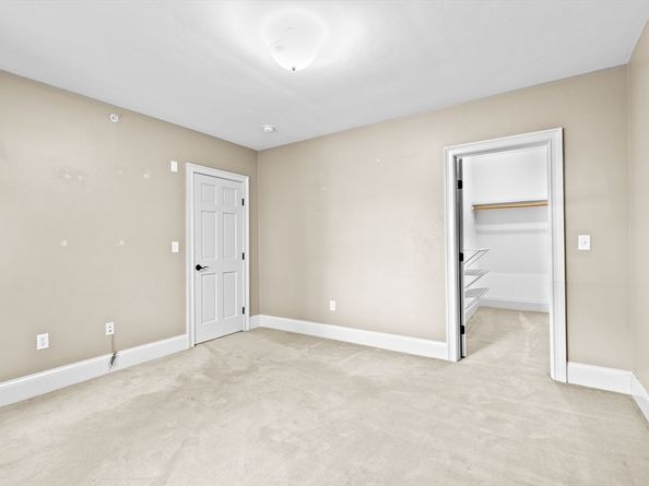 38 Russell St 4, Plymouth MA 02360