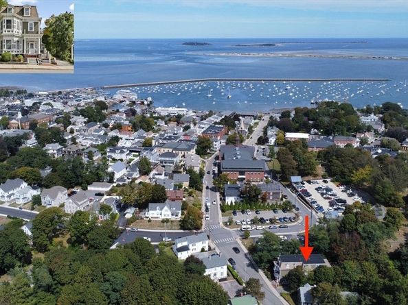 38 Russell St 4, Plymouth MA 02360