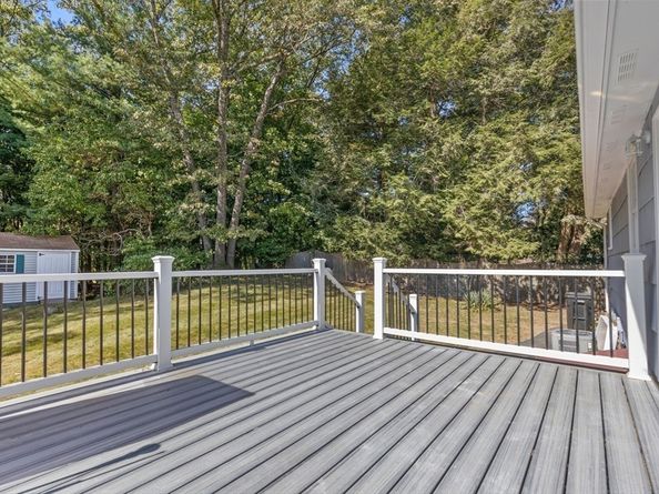 32 Lyman Rd, Framingham MA 01701