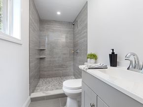 32 Lyman Rd, Framingham MA 01701