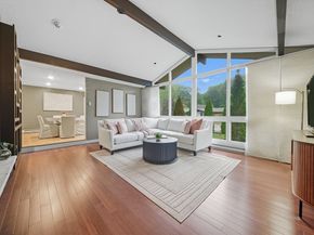 7 Timberhill Ln, Lynnfield MA 01940