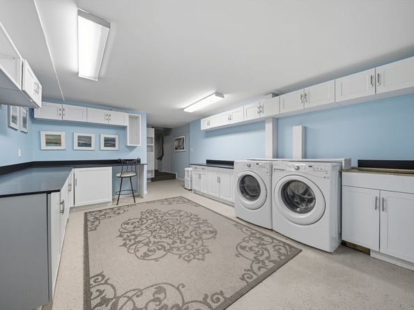 7 Timberhill Ln, Lynnfield MA 01940