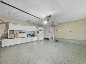 7 Timberhill Ln, Lynnfield MA 01940