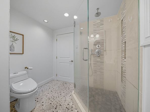 7 Timberhill Ln, Lynnfield MA 01940