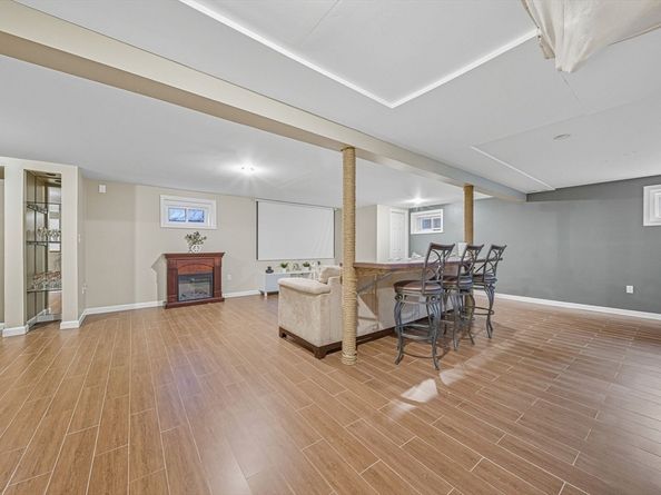 7 Timberhill Ln, Lynnfield MA 01940