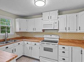 40 Francis 40, Worcester MA 01606