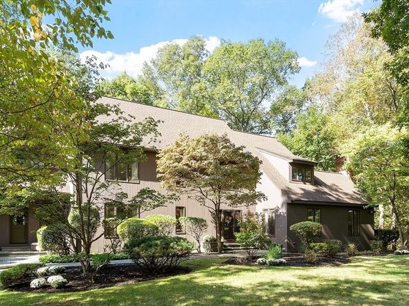 35 Bonny Lane, North Andover MA 01845