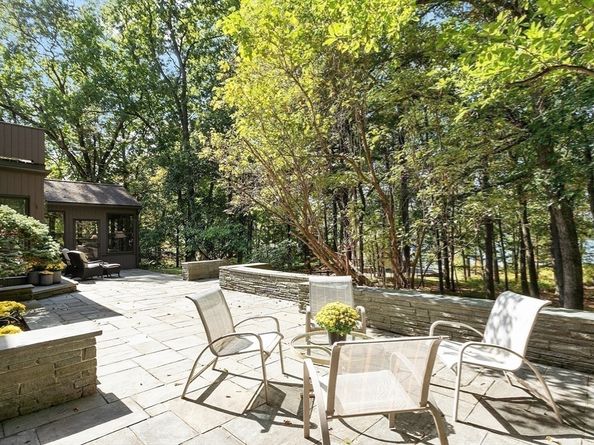 35 Bonny Lane, North Andover MA 01845
