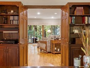 35 Bonny Lane, North Andover MA 01845