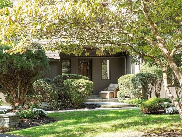 35 Bonny Lane, North Andover MA 01845
