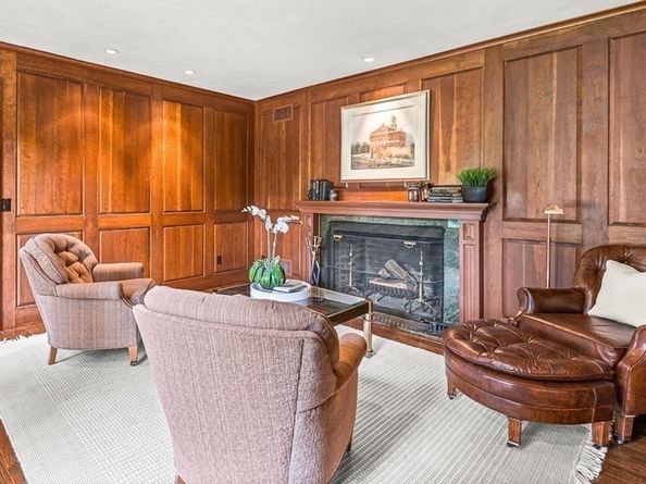 80 Arlington St, Winchester MA 01890